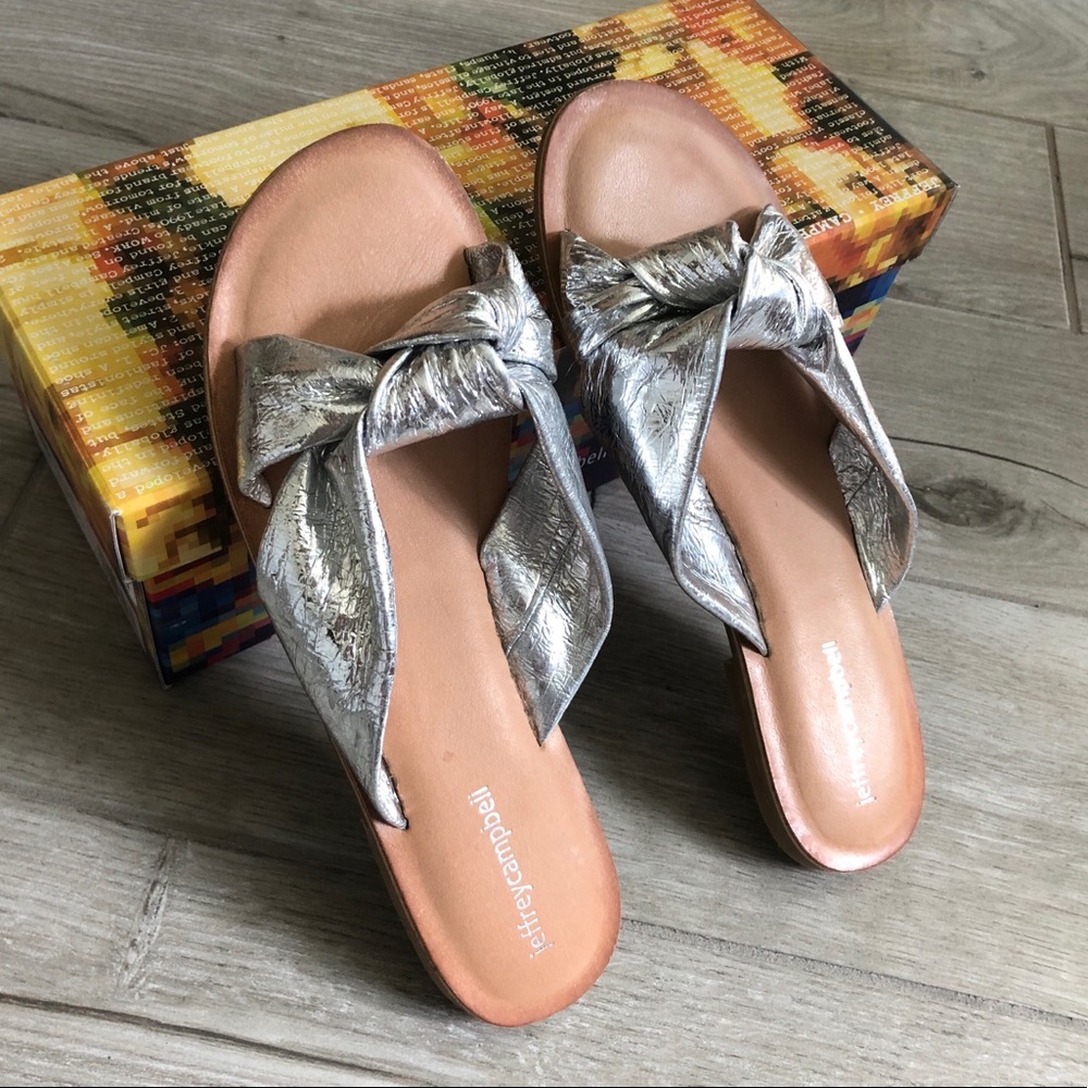 Jeffrey Campbell silver slip-on sandals sz 8
